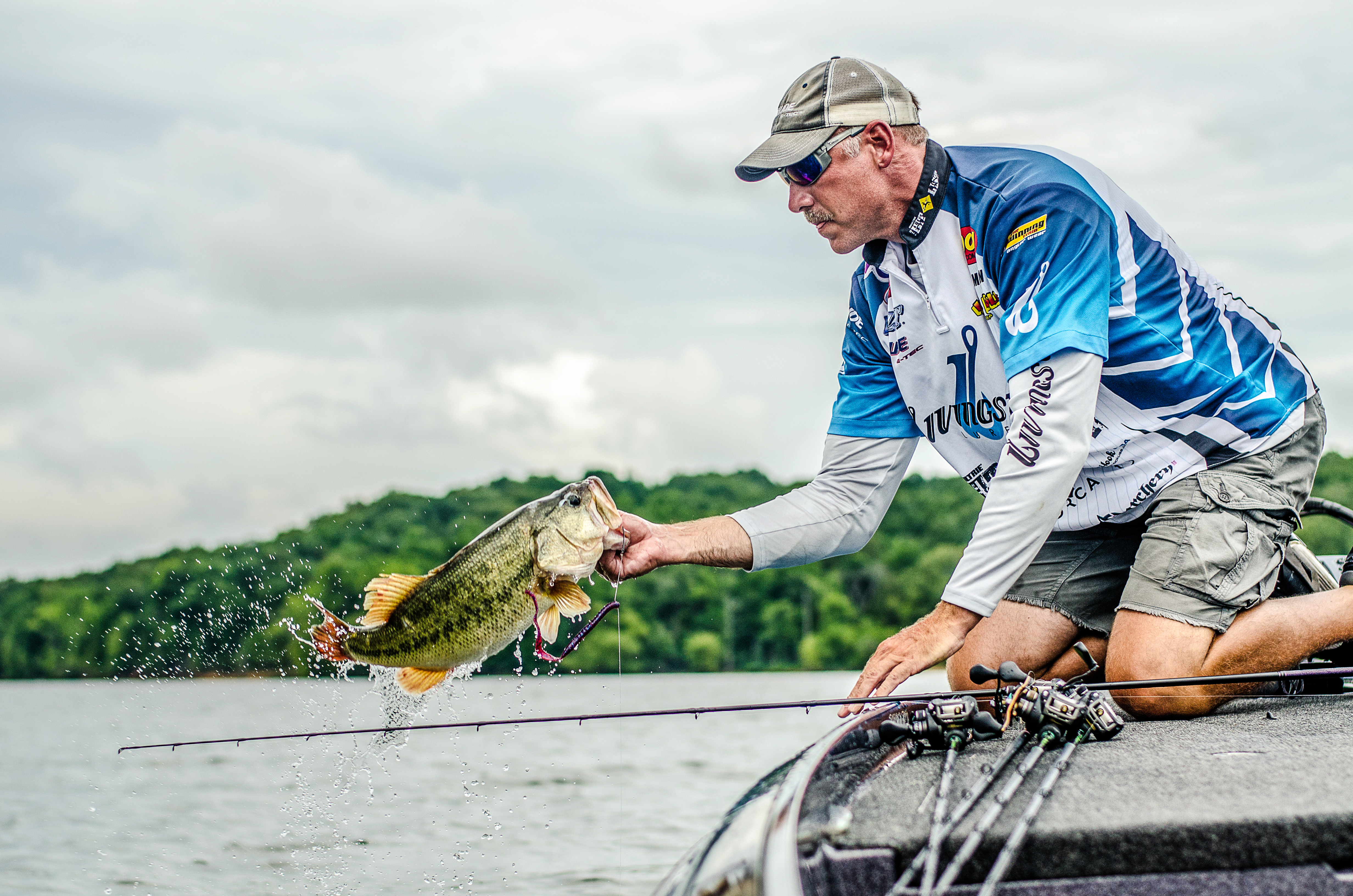 Chickamauga Lake Named No. 2 Best Lake in the Nation by Bassmaster