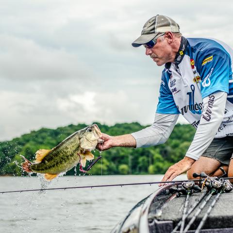 Chickamauga Lake Named No. 2 Best Lake in the Nation by Bassmaster